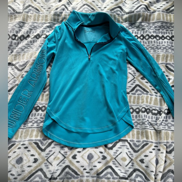 UA Zip-up - Picture 1 of 3